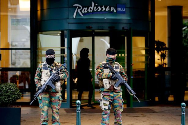Belgian-soldiers-stand-guard.jpg